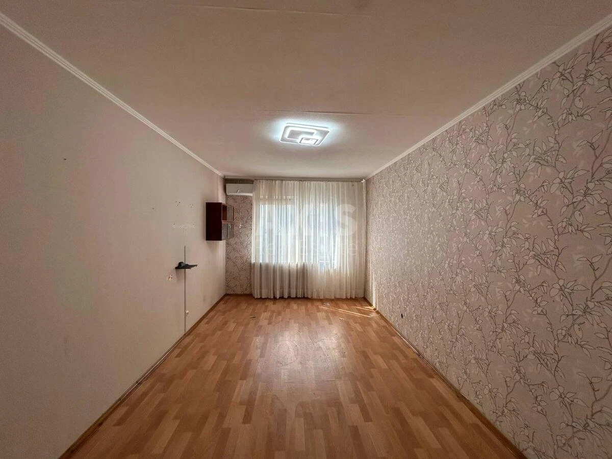 2к квартира ул. Милославская 12698552