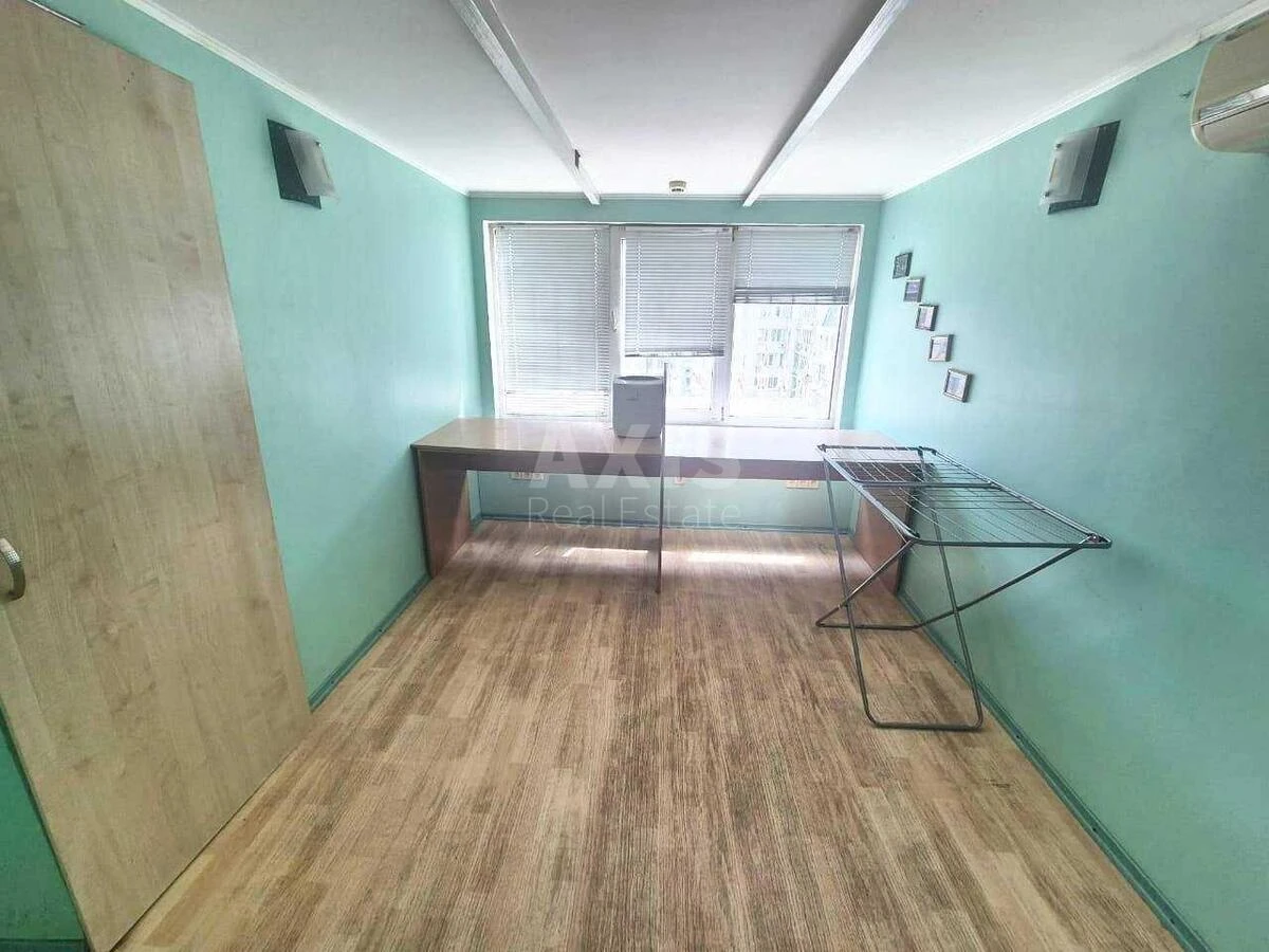 Office vul. Pavlivs'ka 17, 72m2666742