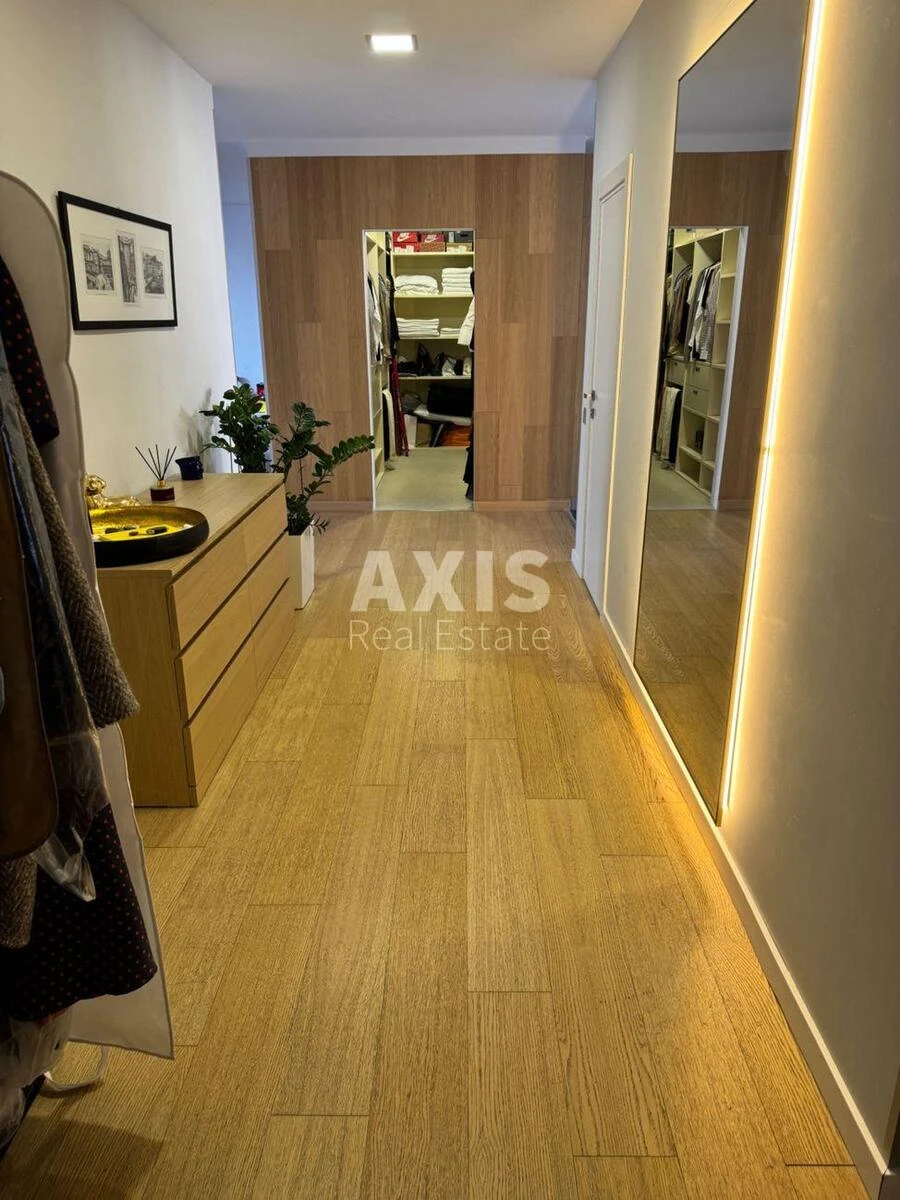 3k apartment vul. Александры Эстер 9682859