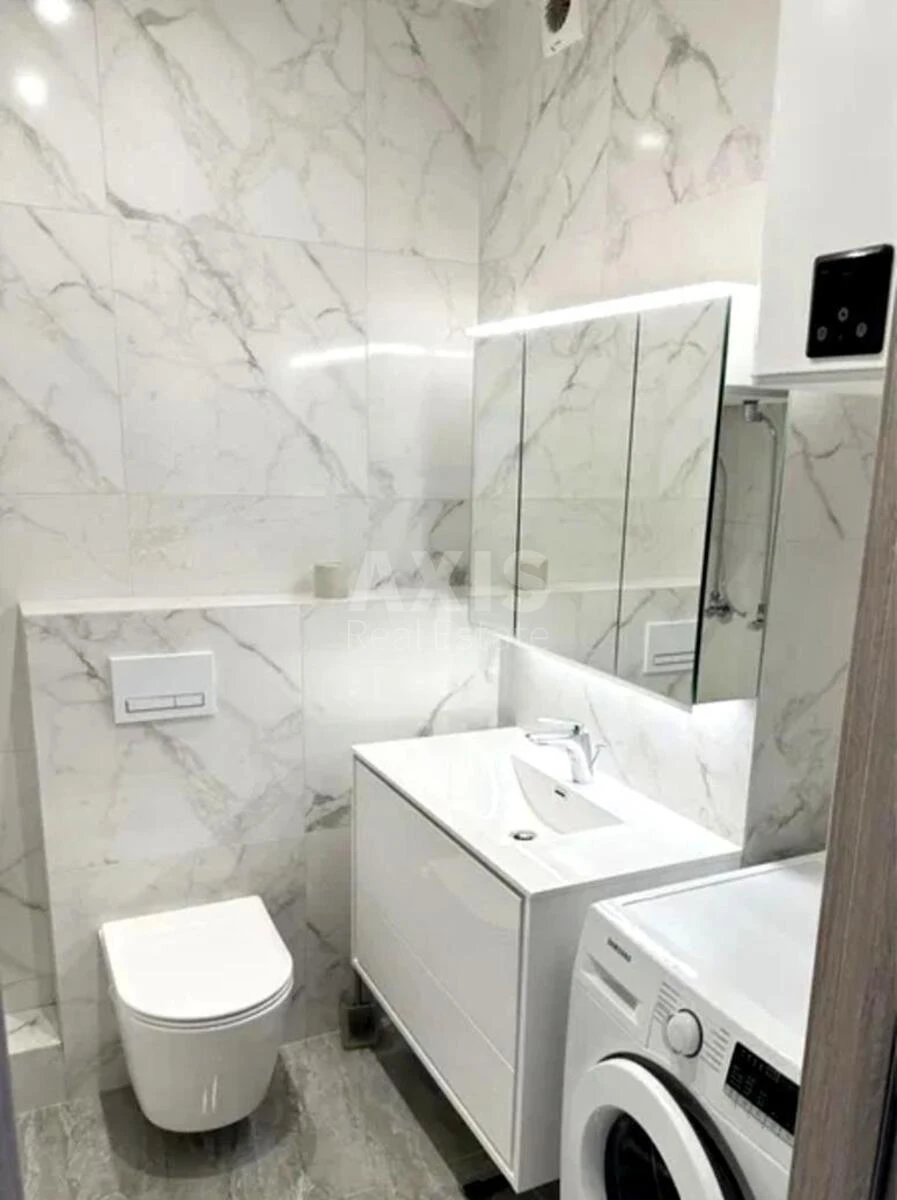 3k apartment vul. Glybochyc'ka 13/6631793