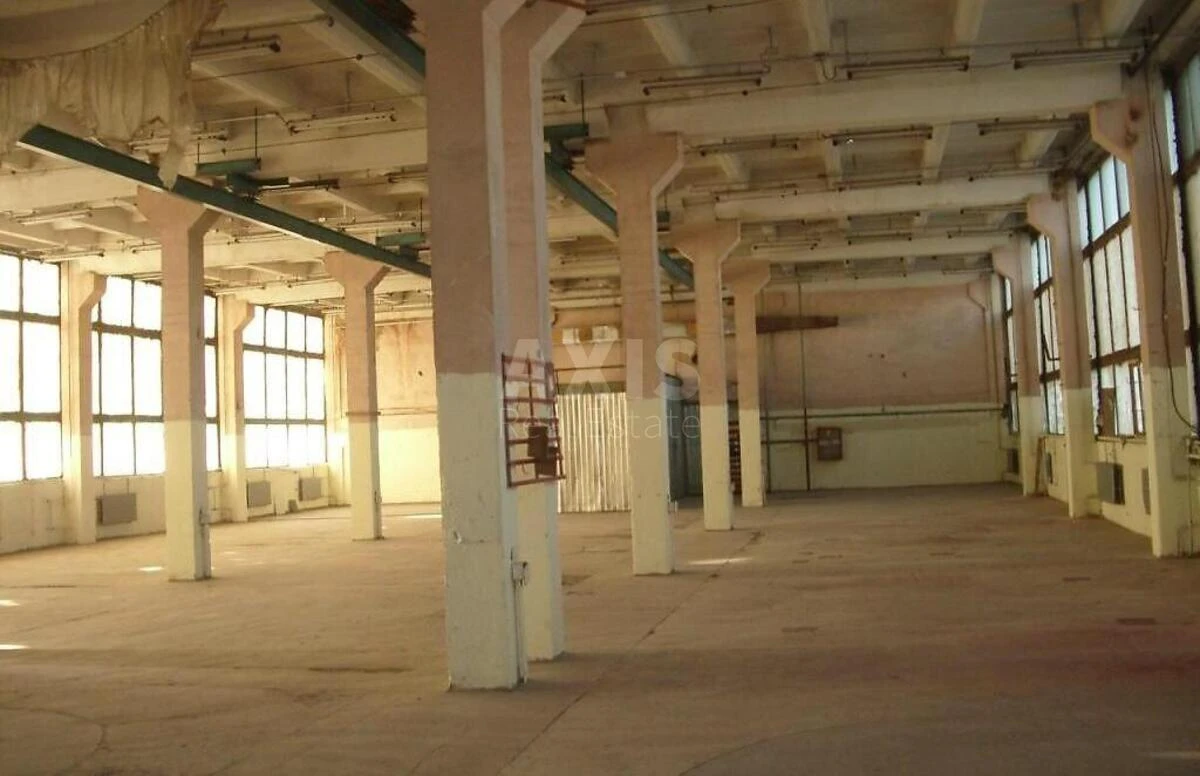 Trade object pr-t Sobornosti 19, 5050m2654120