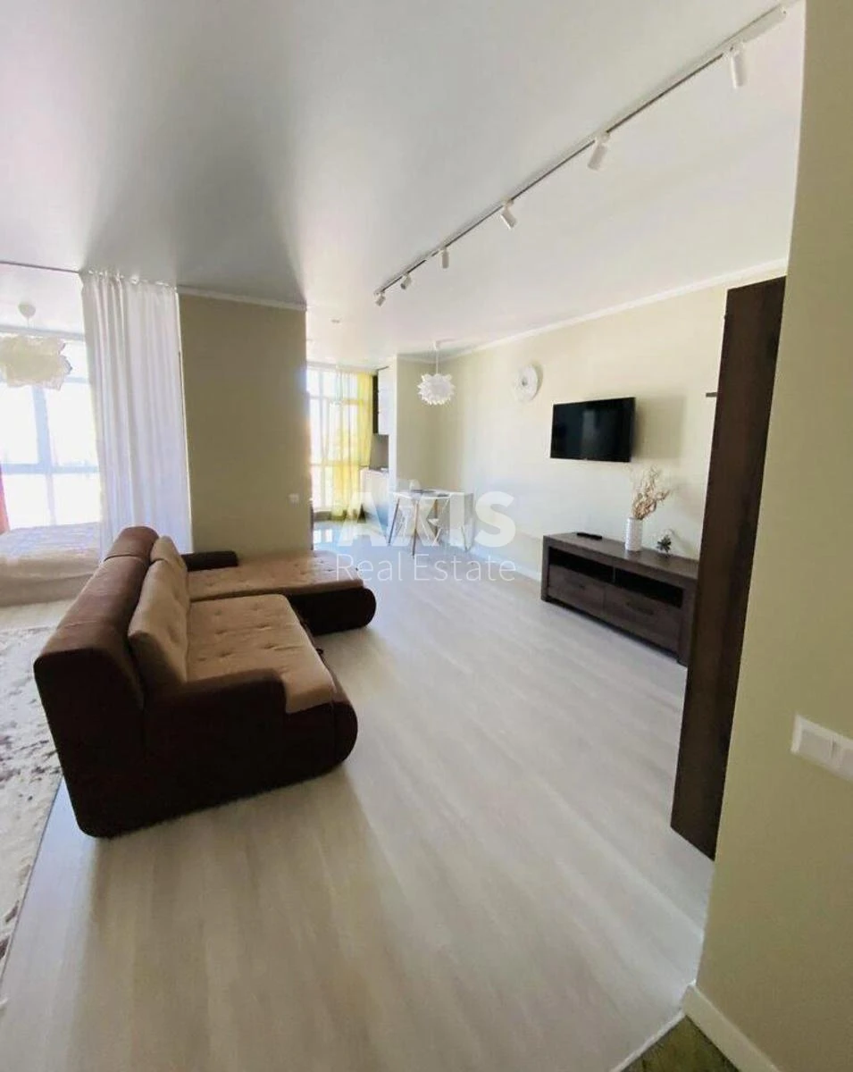 1k apartment vul. Rajduzhna 56420962