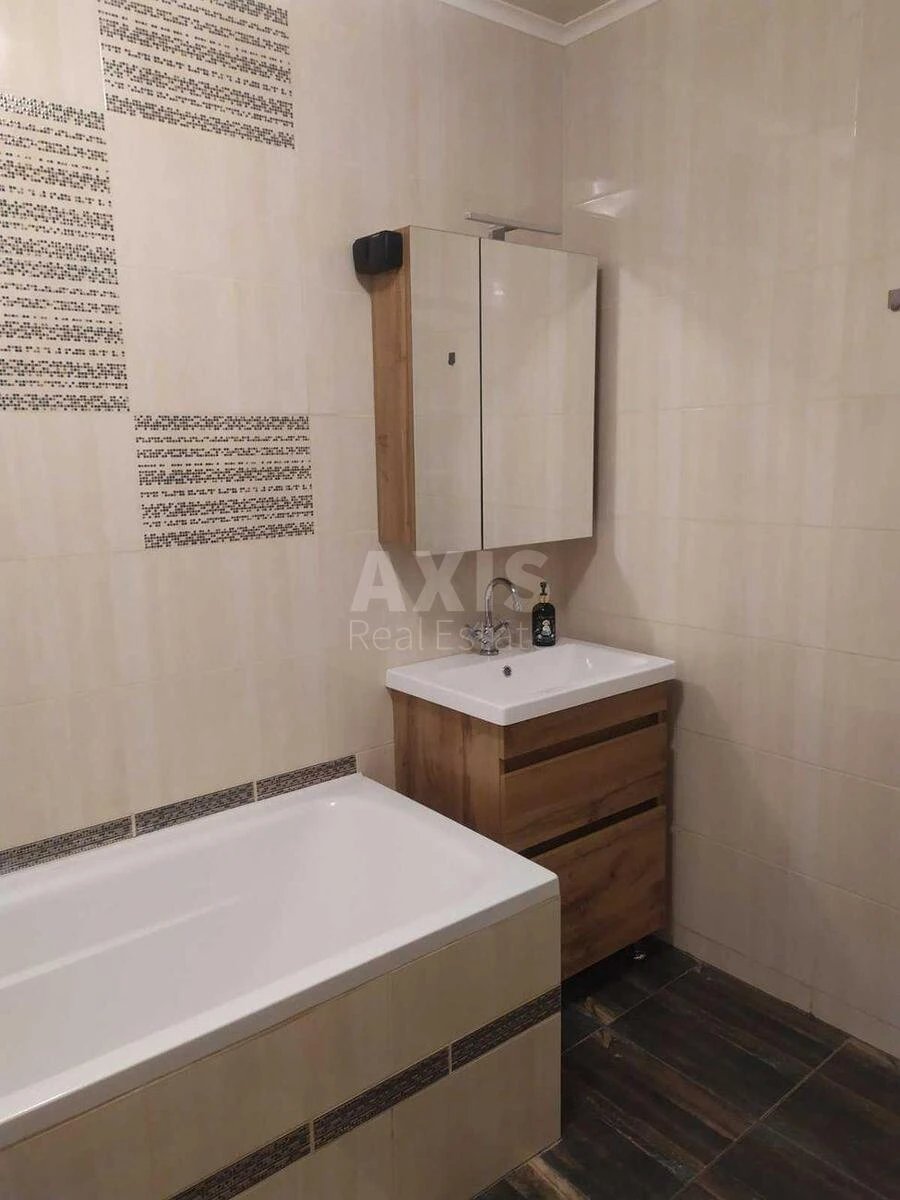 2k apartment pr-t Berestejskij 106А6703213