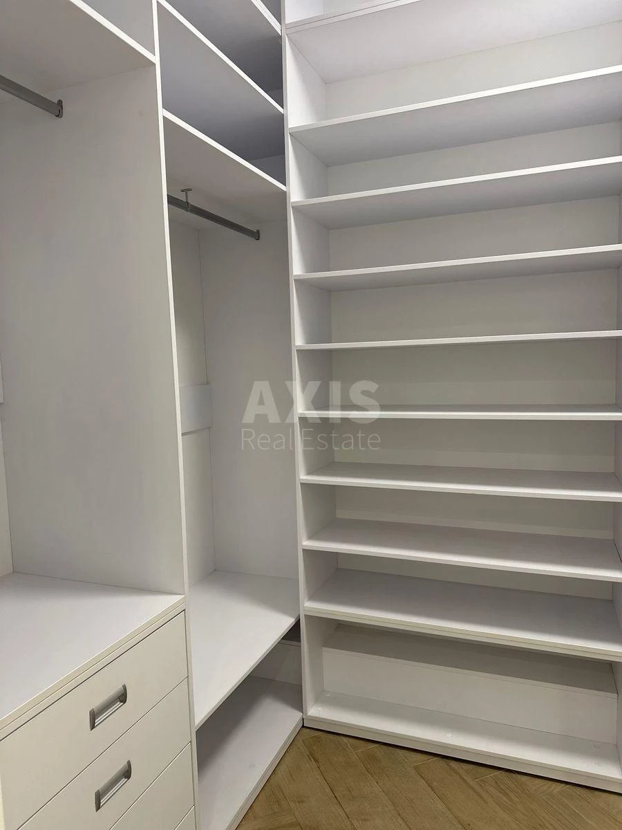 3k apartment uzv. Klovs'kyj 7513494