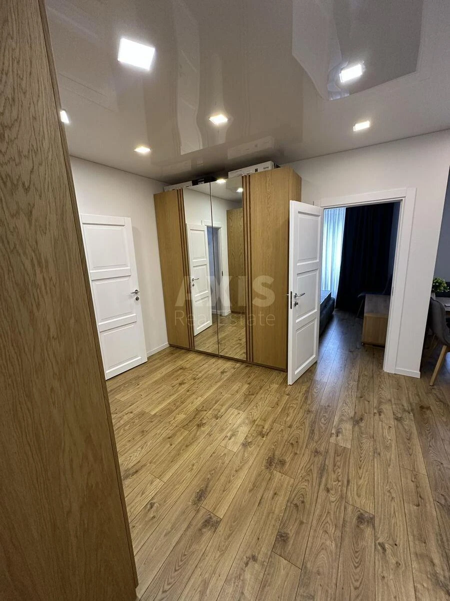 2k apartment vul. Radystiv 32642647