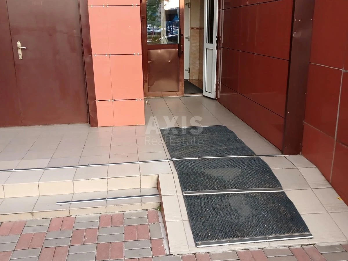 4k apartment vul. Myshugy Oleksandra 126889413