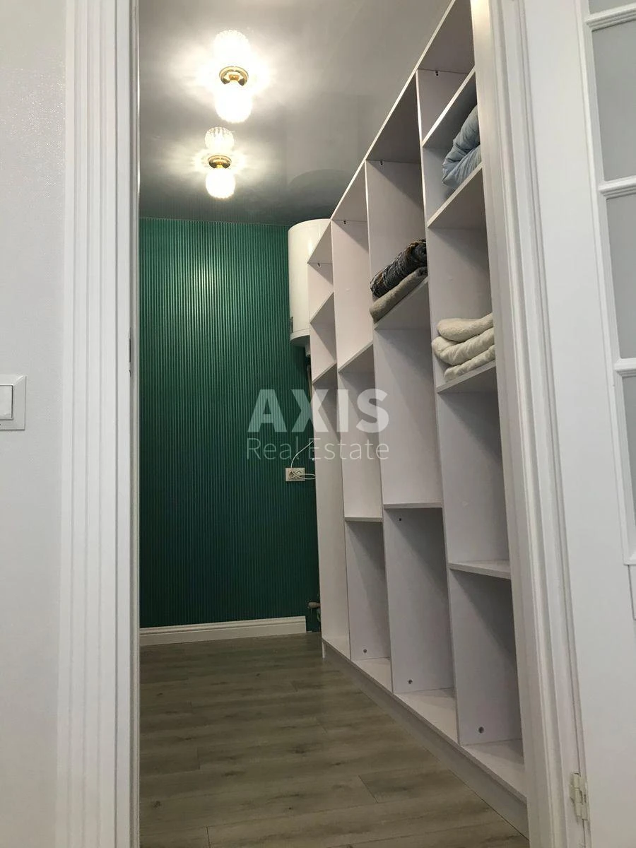 3k apartment vul. Myhajla Maksymovycha Двадцять чотири вольти412015