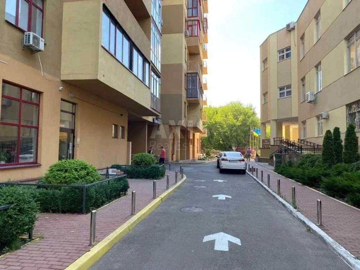 1k apartment vul. Jevgena Konoval'cja 36Е6573010