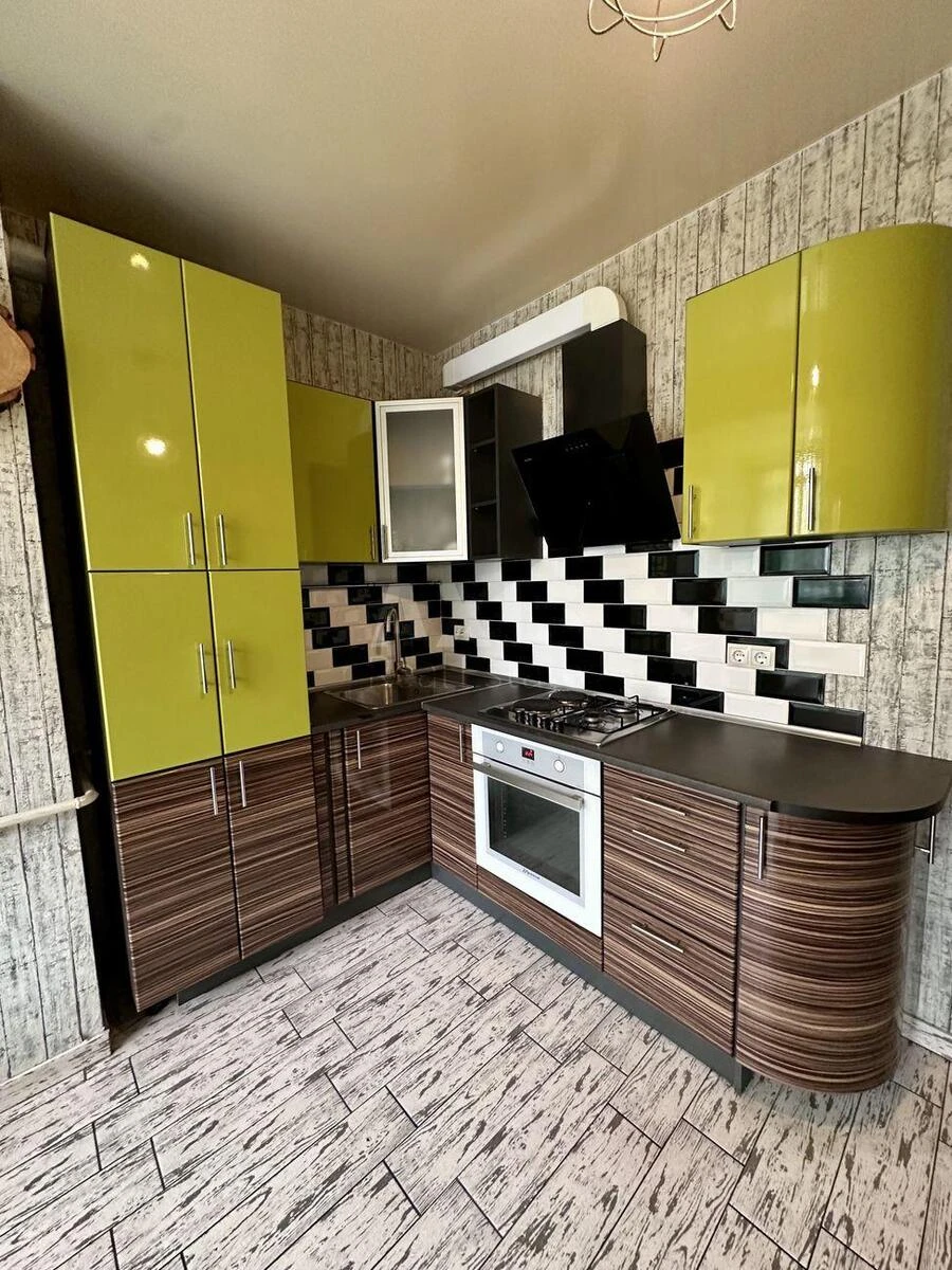 1k apartment vul. Radystiv 3271974