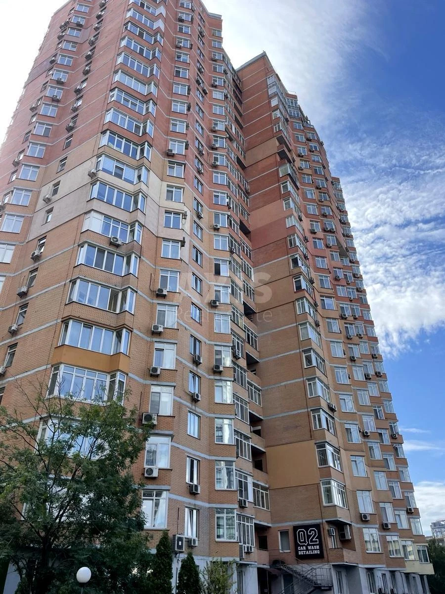 3k apartment vul. Jevgena Konoval'cja 32Г6738611