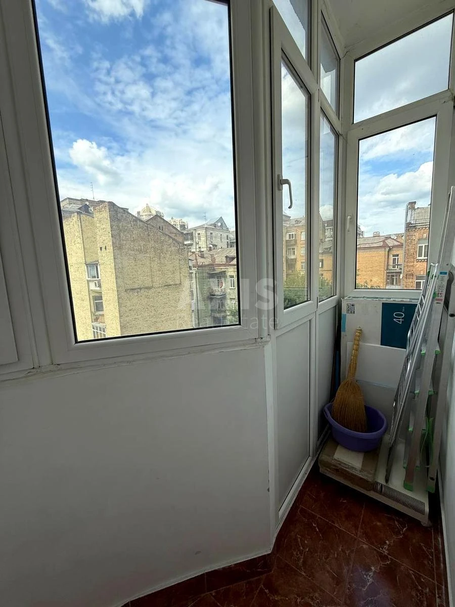 2k apartment vul. Zhyljans'ka 118658203