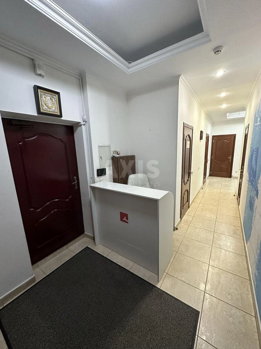 Office uzv. Klovs'kyj 5, 118m2563292