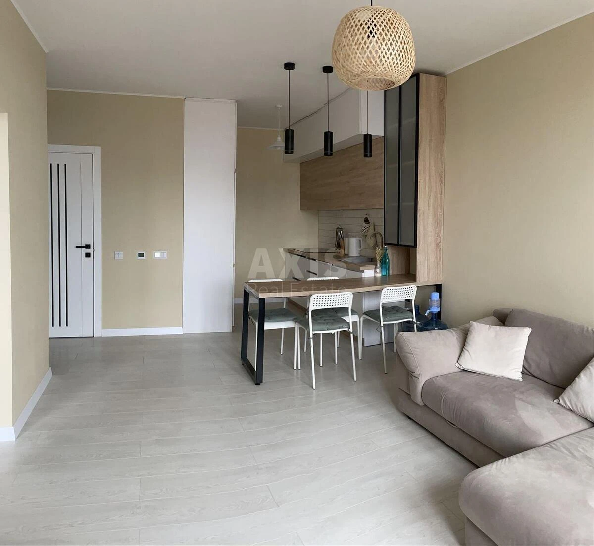 1k apartment nab. Dniprovs'ka 16Г707221