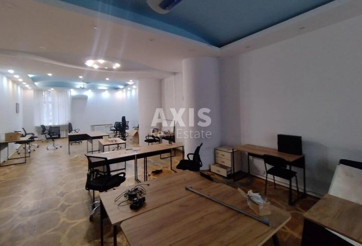 Office vul. Sichovyh Stril'civ 77, 269m2549418