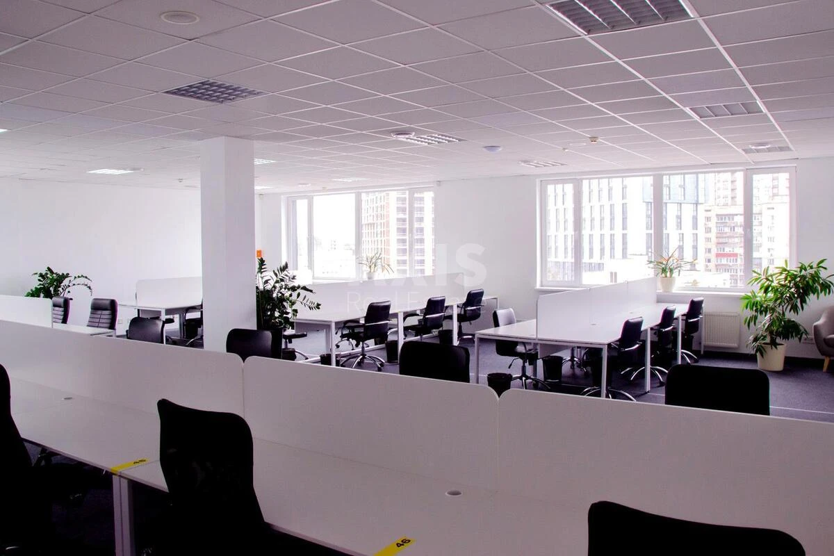 Office vul. Pymonenka Mykoly 13, 376m26785213