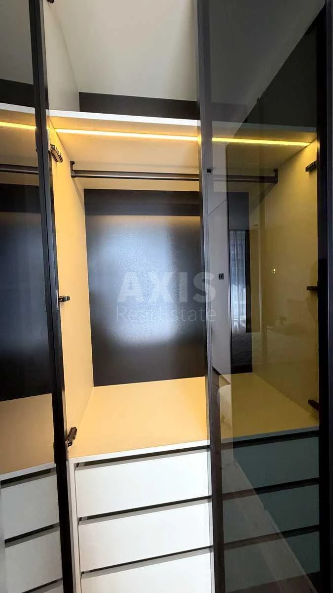 1k apartment nab. Dniprovs'ka 15Ж7134713