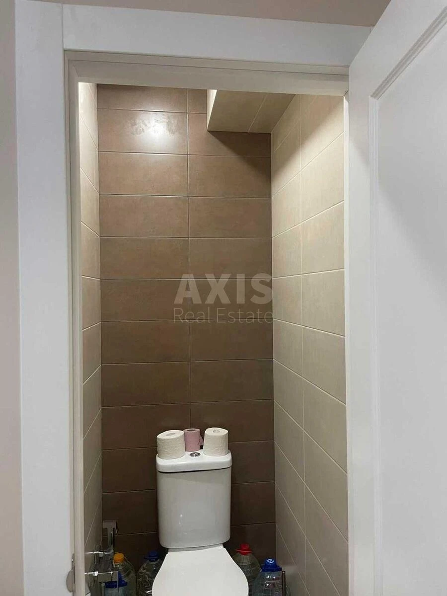 2k apartment vul. Radystiv 43Н711489