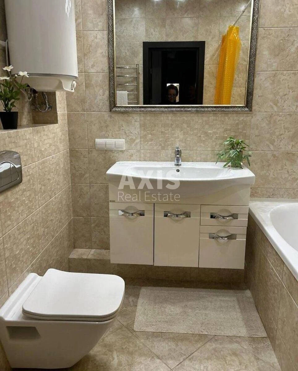 1k apartment vul. Feodosijs'ka 2Л486703