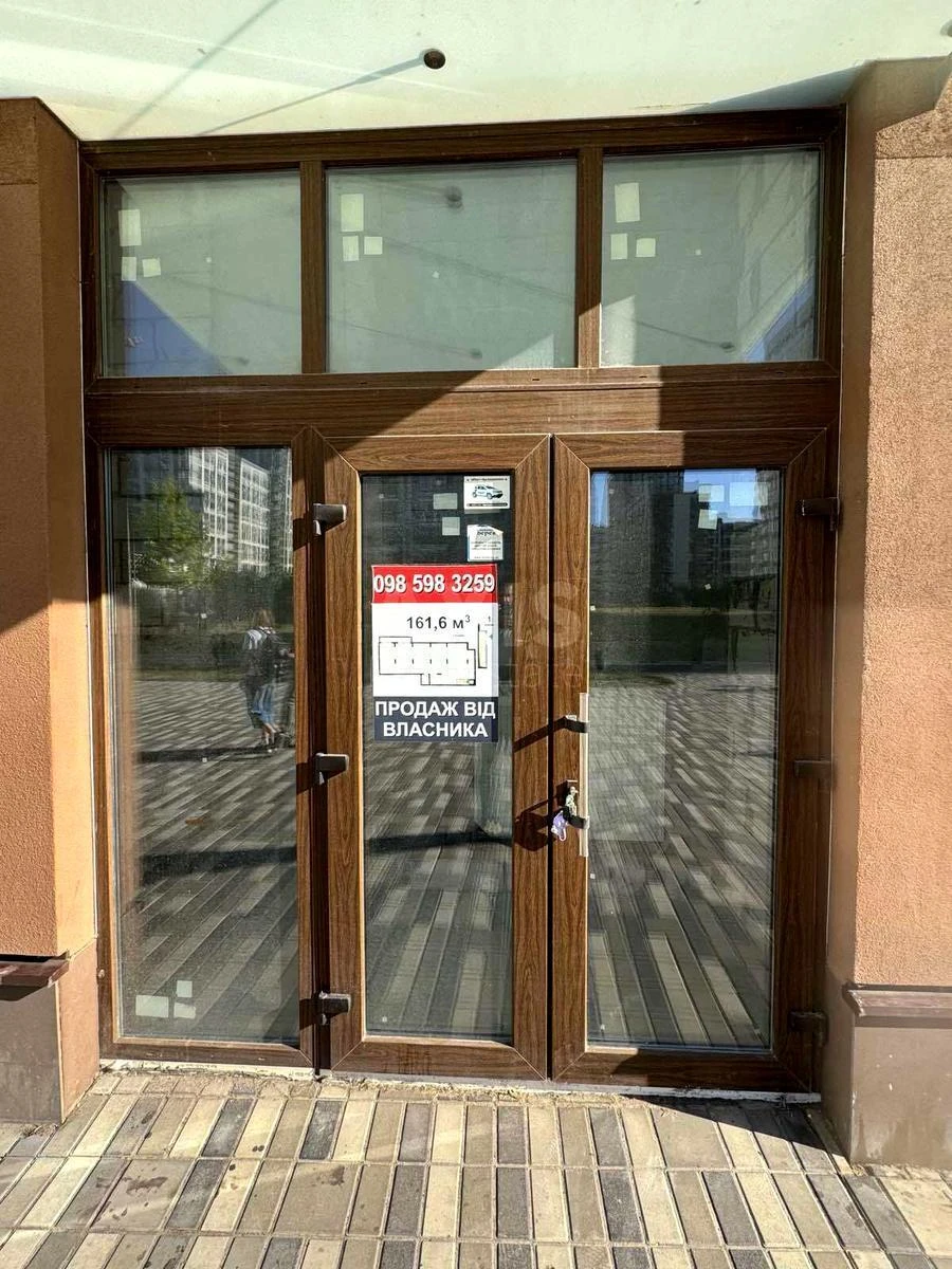 Объект торговли пр-т Европейского Союза 43Б, 190м2668231