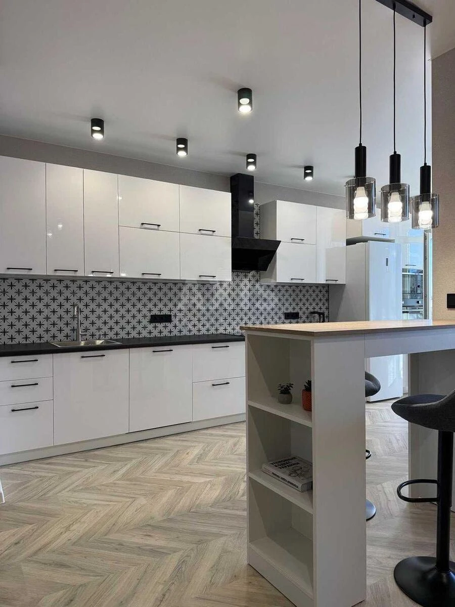 2k apartment prov. Jasynuvats'kyj 1166941