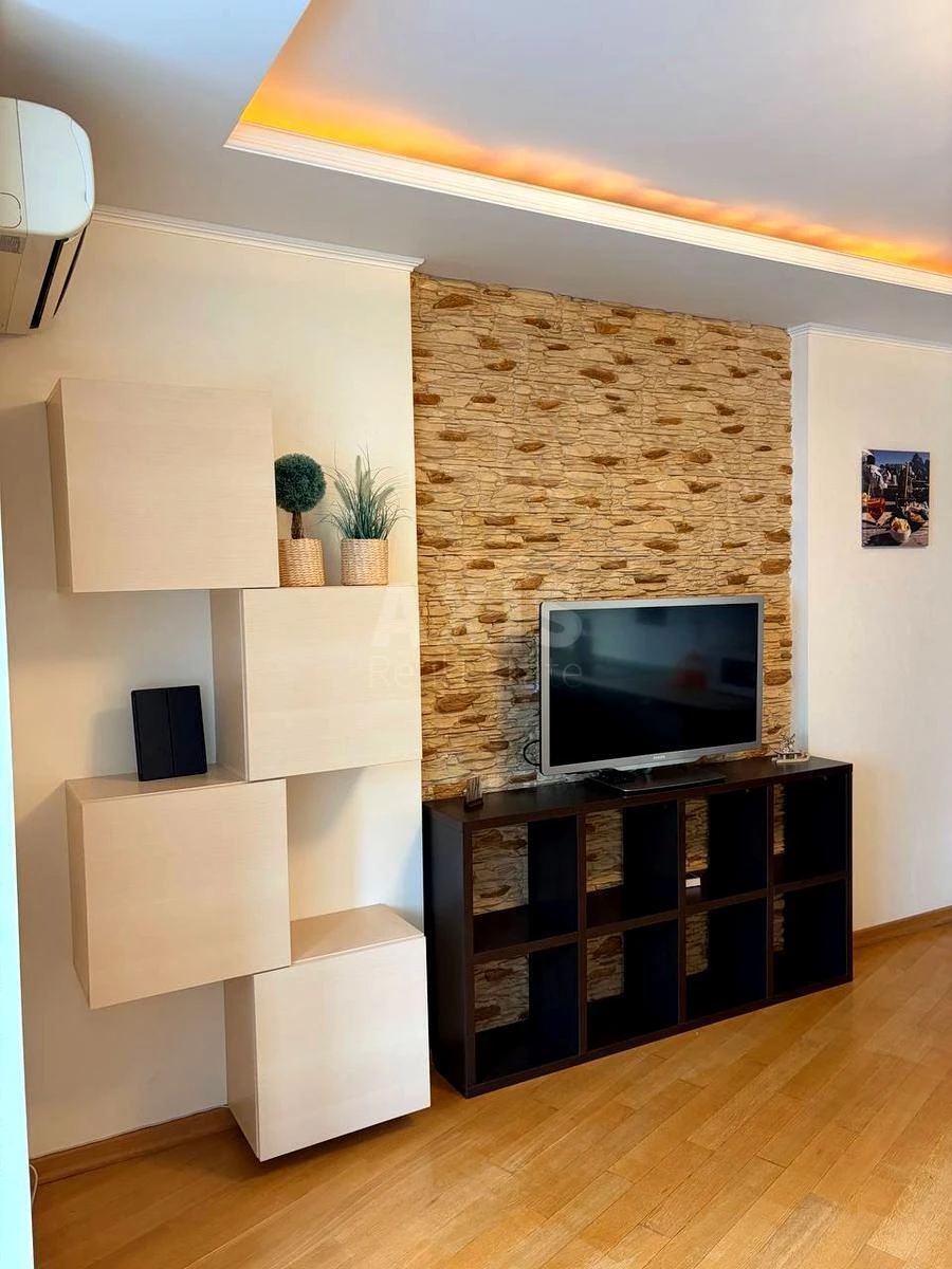 2к квартира ул. Урловская 21А6862811