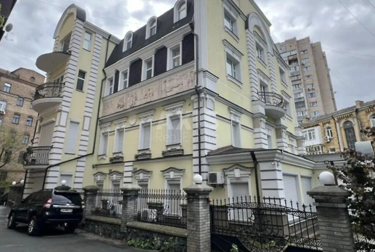 Translation missing: en.properties.form.mart vul. Saksagans'kogo 67Б, 1659m2