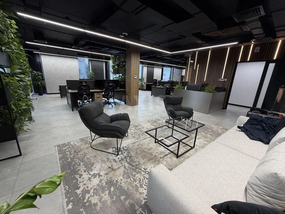Office vul. Krasylivs'ka 9, 413m2691686