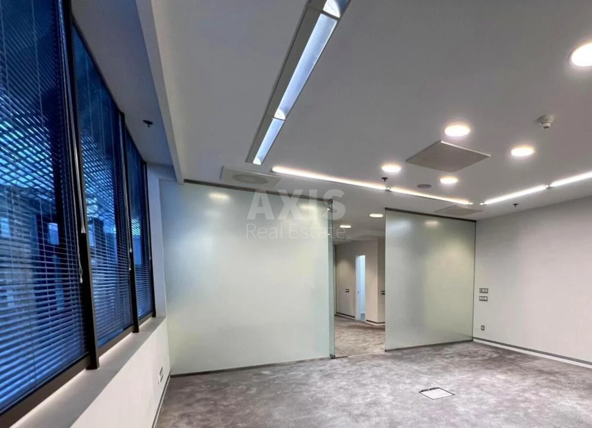 Офис ул. Хмельницкого Богдана 52, 110м265950