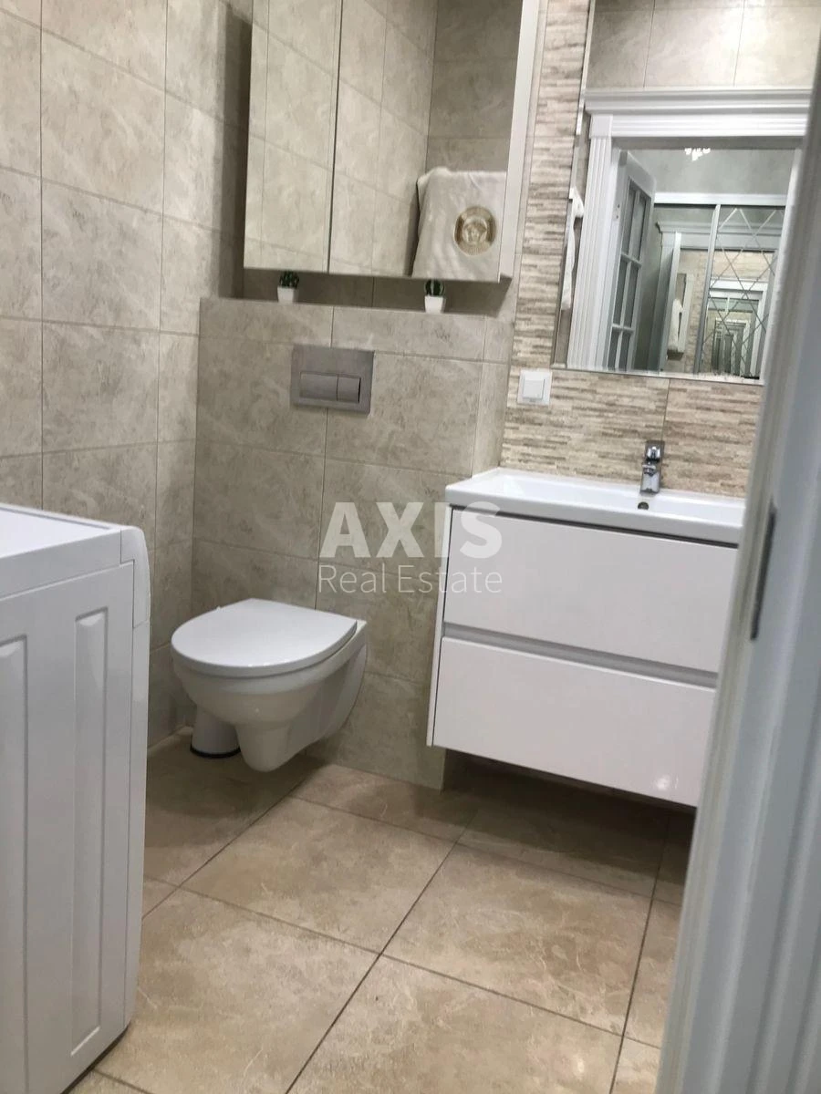 3k apartment vul. Myhajla Maksymovycha Двадцять чотири вольти412017