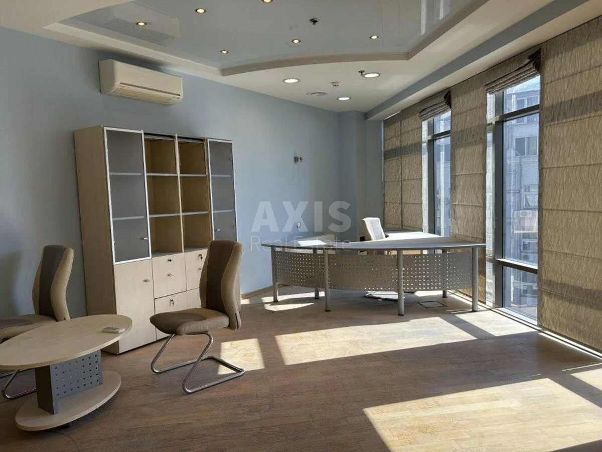 Office vul. Velyka Vasyl'kivs'ka 72, 183m2673291