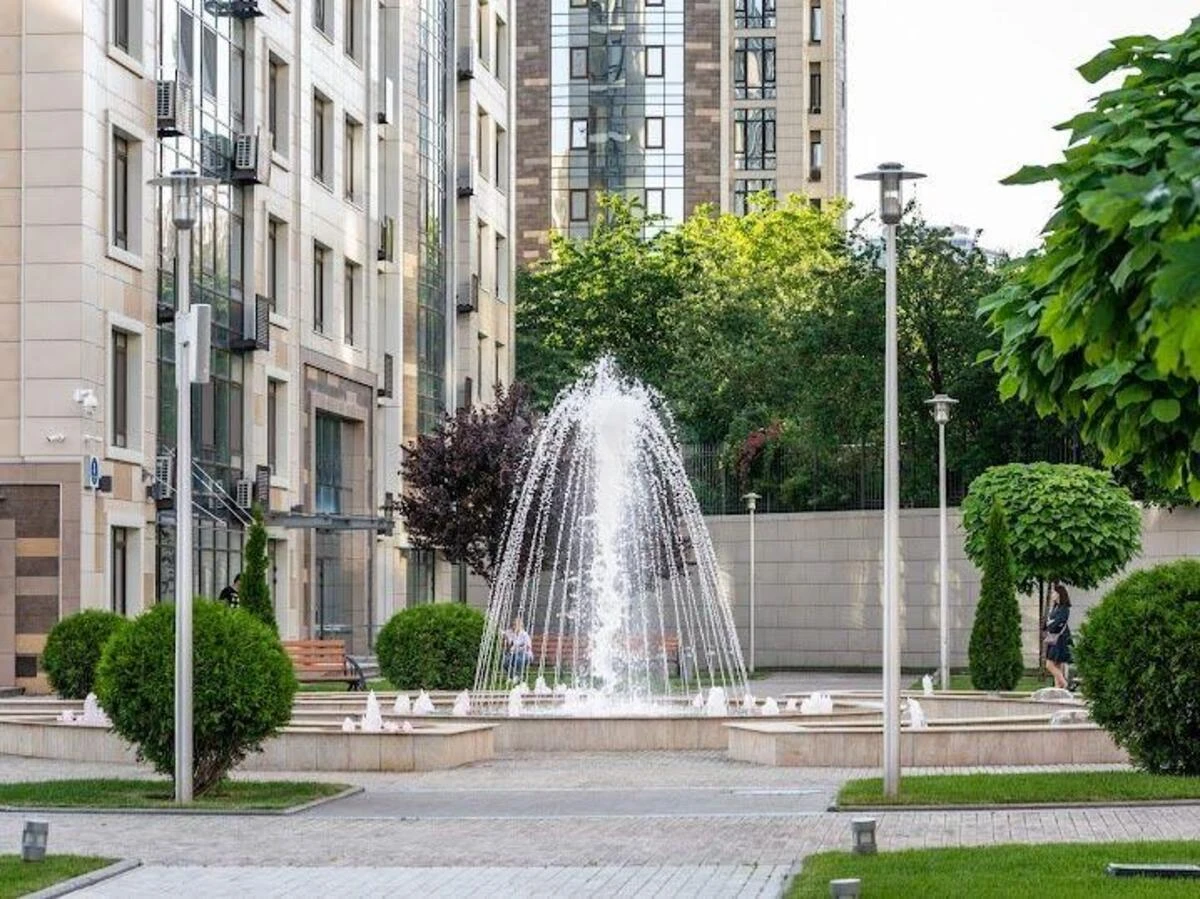 Service object vul. Saperne Pole 3, 700m2599412