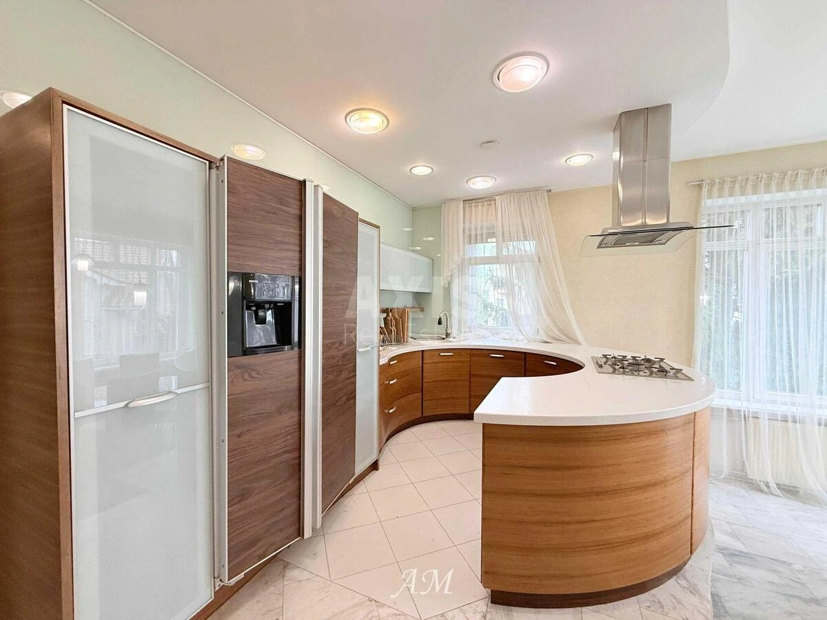 Office vul. Volz'ka 24, 478m2646791