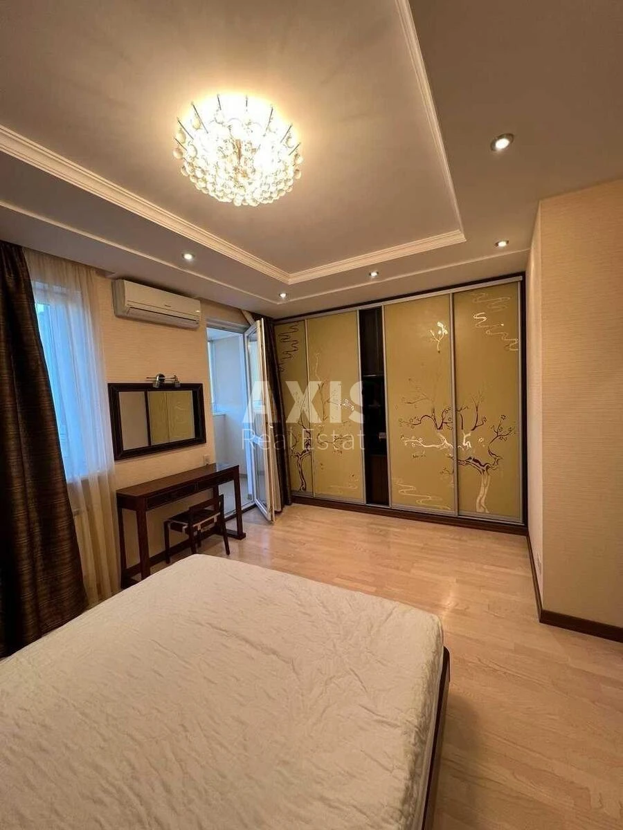 3k apartment vul. Kurs'ka 13E687996