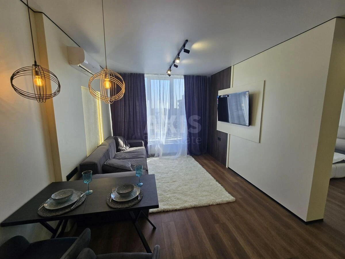 1k apartment vul. Rodyny Kristeriv 16660590