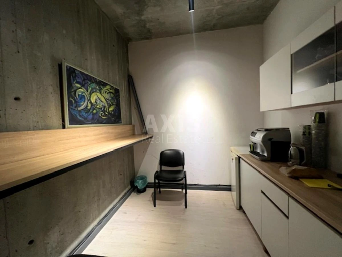 Office uzv. Klovs'kyj 7A, 90m2692434