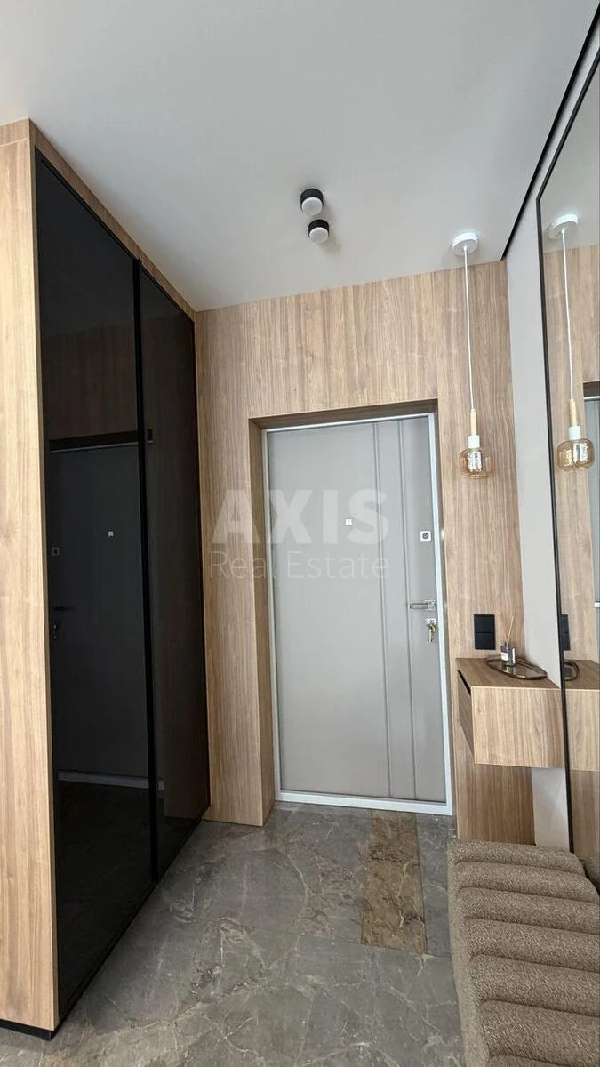 1k apartment nab. Dniprovs'ka 15Ж6930817