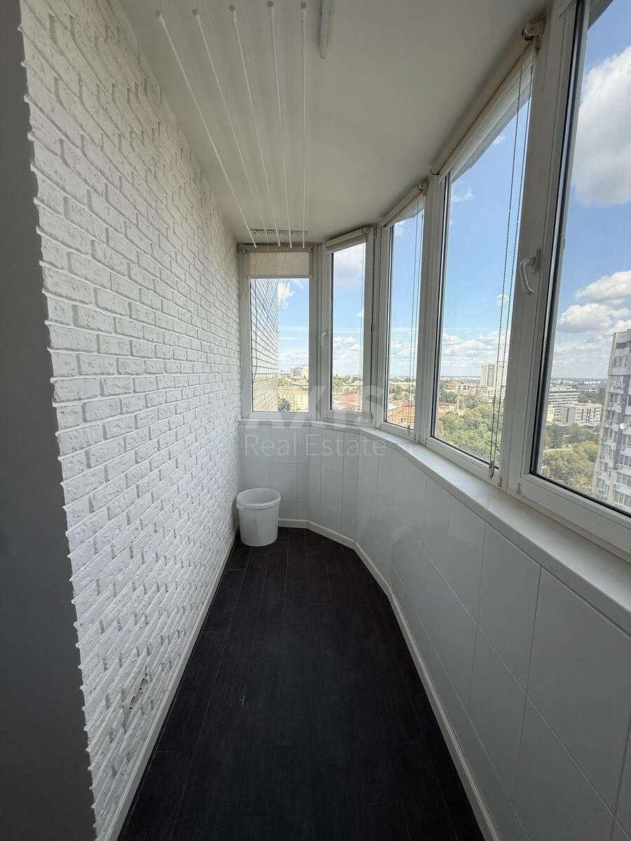 3k apartment vul. Staronavodnyc'ka 4693254
