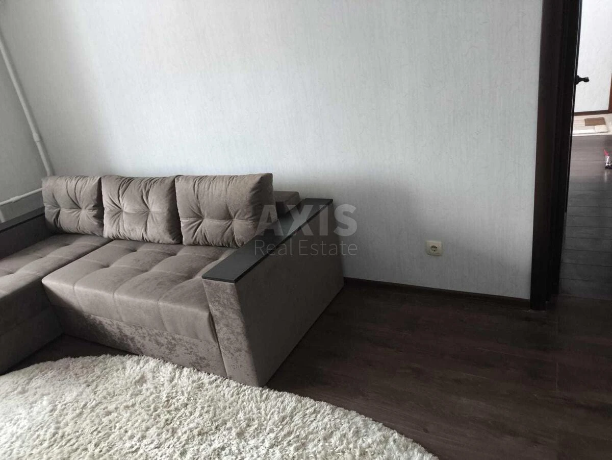 2к квартира пр-т Оболонский 2А645131