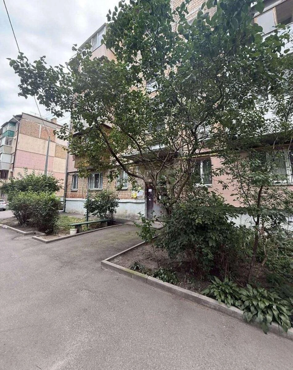 2к квартира пер. Голосеевский 122/37092414