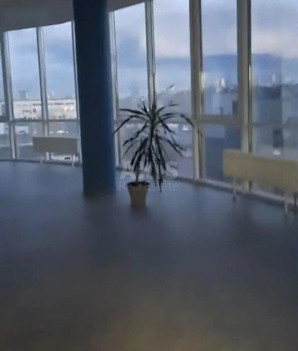 Office vul. Pol'ova 24, 297m2651200