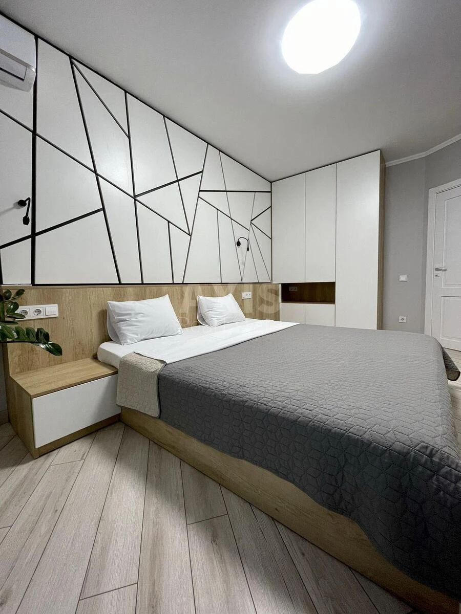 2k apartment vul. Lypkivs'kogo Vasylja Mytropolyta 16В650892