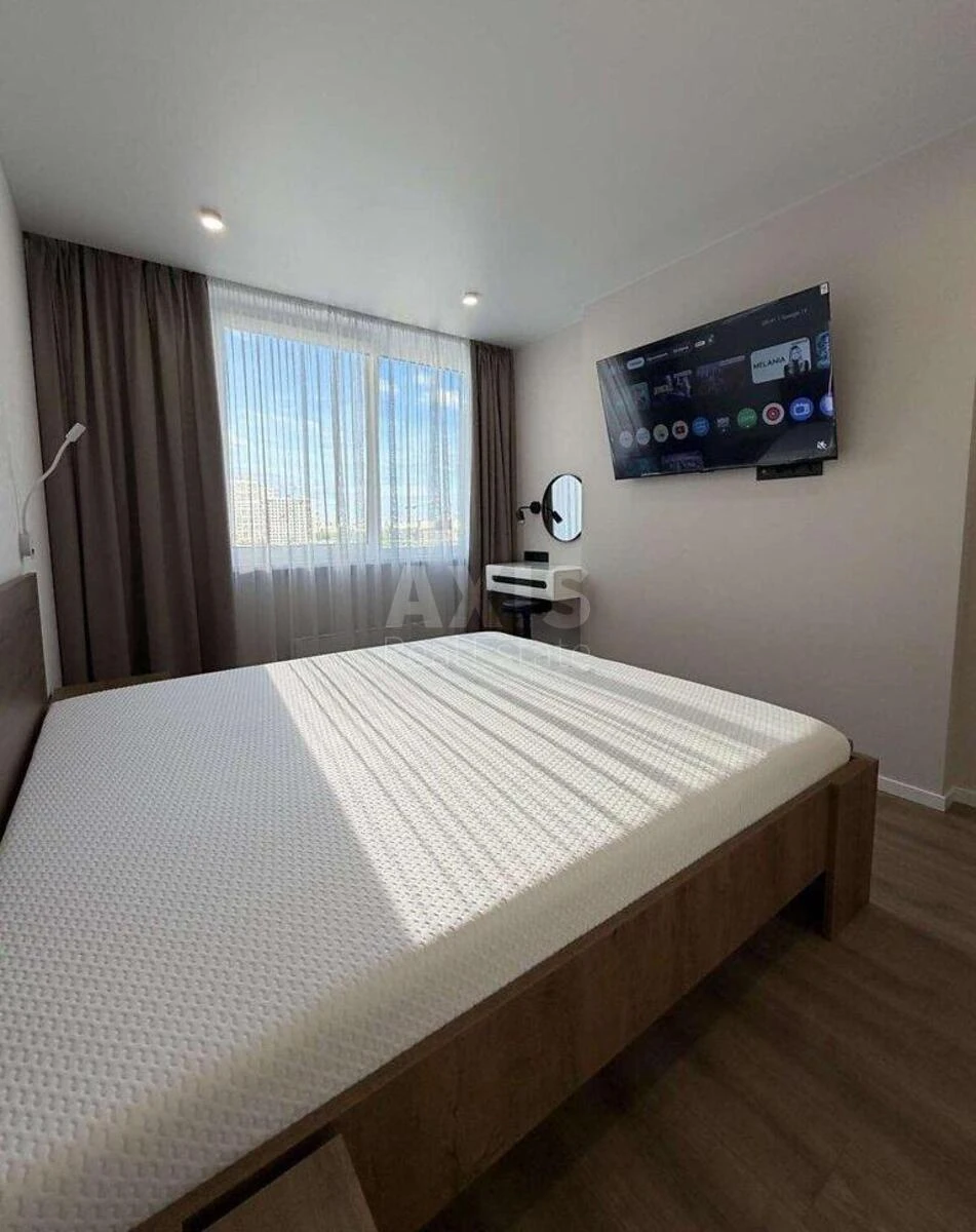 1k apartment vul. Vsevoloda Zmijenka 34/21696153