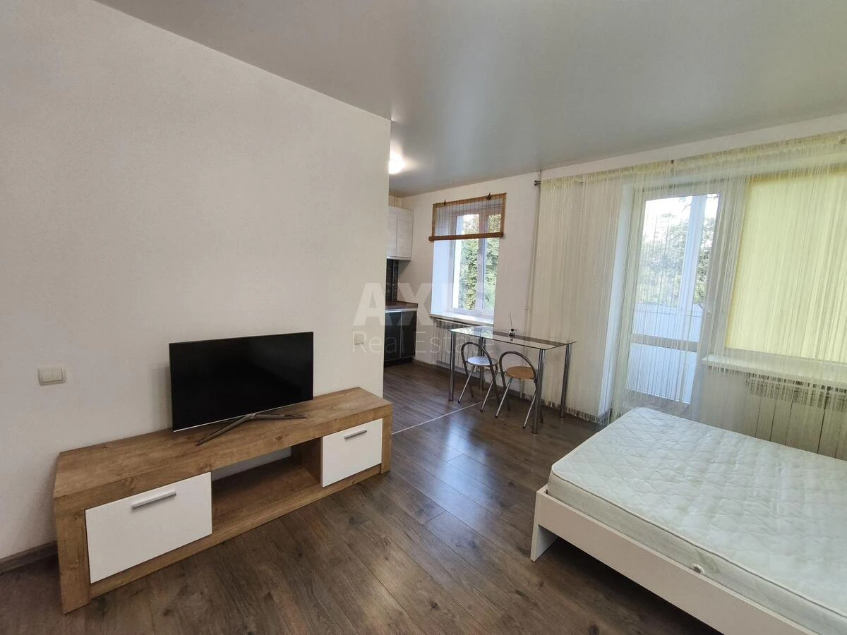 1k apartment vul. Topoleva 3696922