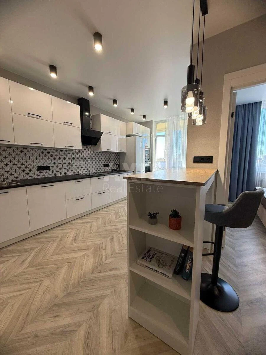 2k apartment prov. Jasynuvats'kyj 11669410