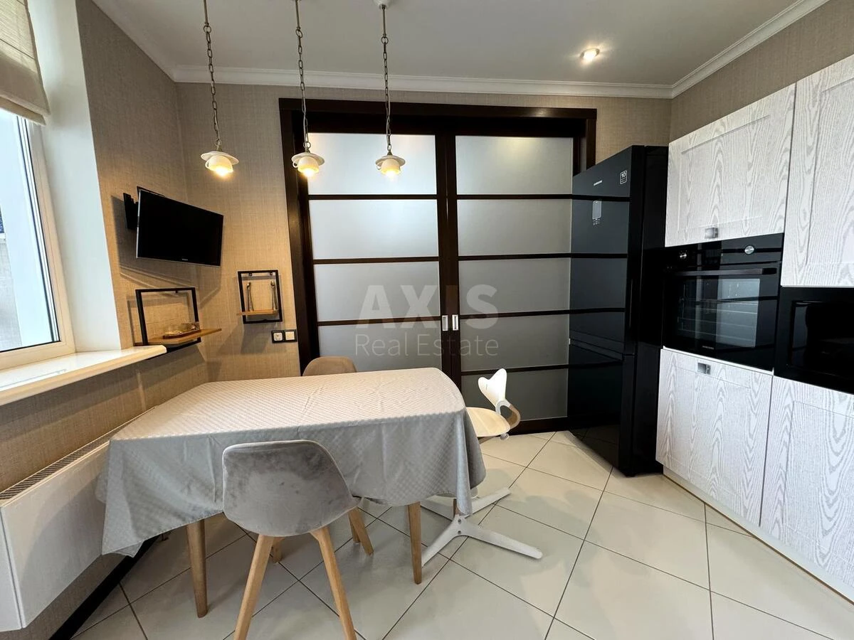 2k apartment pr-t Bazhana Mykoly 8Б670624