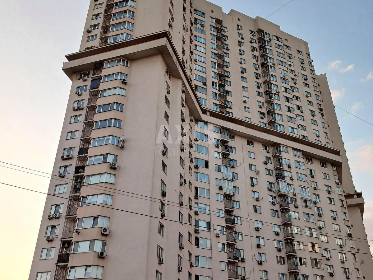 4к квартира ул. Мишуги Александра 126889415