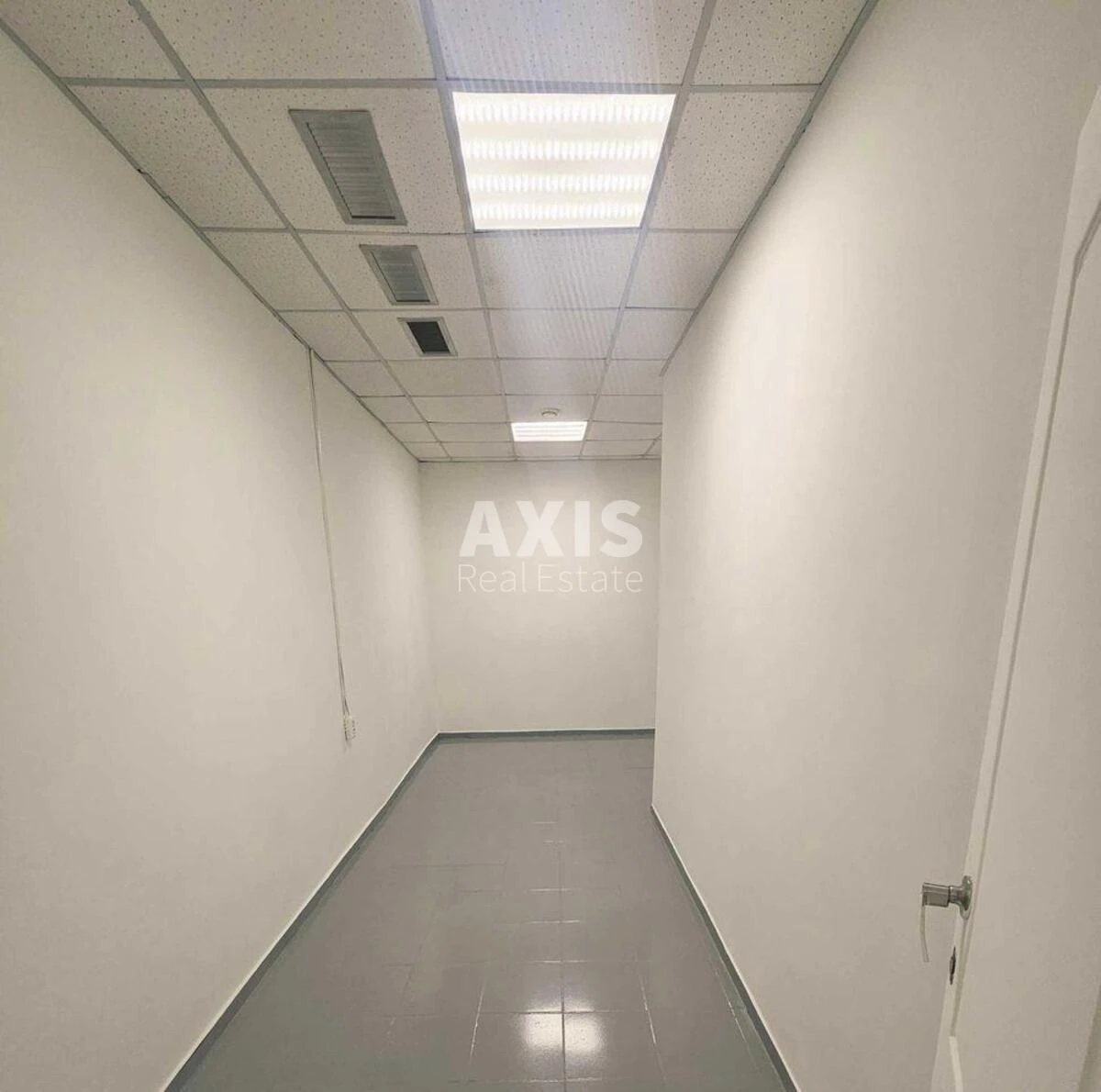 Объект торговли пр-т Романа Шухевича 2А, 57м2602291