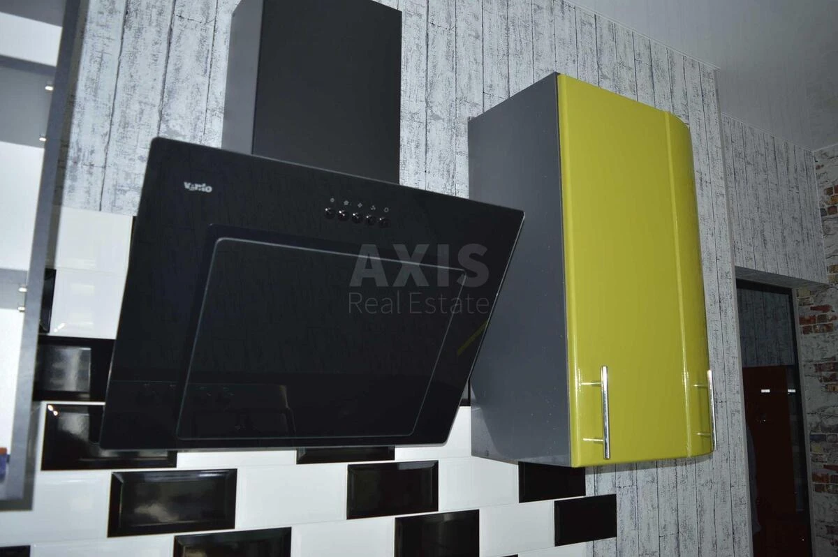 1k apartment vul. Radystiv 32719741