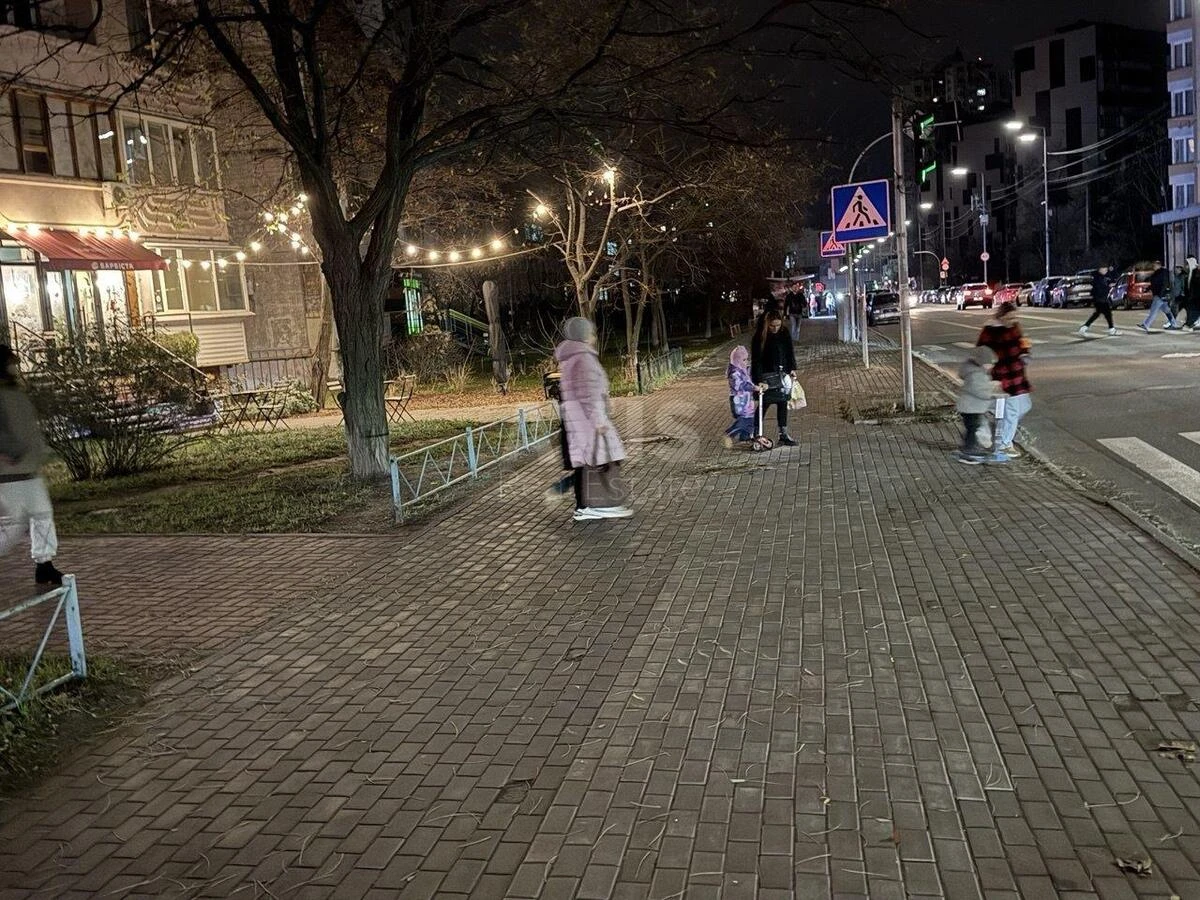 Trade object vul. Knjazhyj Zaton 12, 56m2674776