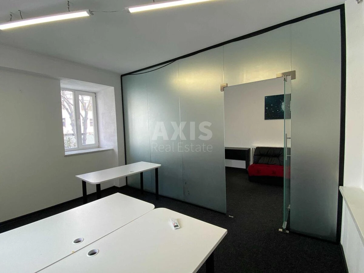 Office vul. Volodymyrs'ka 10, 160m2663224